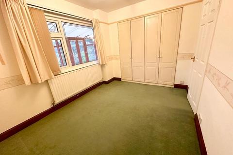1 Pondfield Road, Orpington, BR6 8HJ