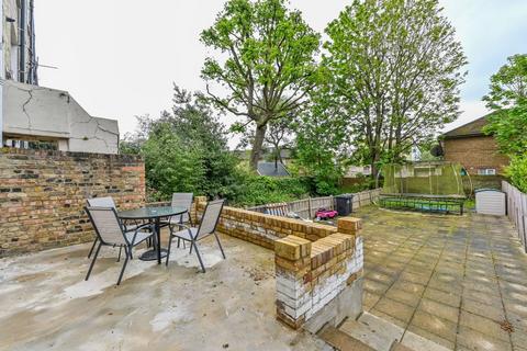 7 bedroom terraced house for sale, Evering Road, Stoke Newington, London, N16