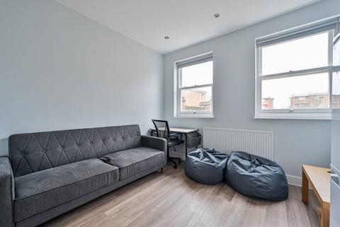 1 bedroom flat to rent, Commercial Road, Shoreditch, London, E1