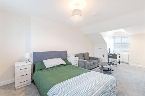 Studio to rent, Portnall Road, Maida Vale, W9