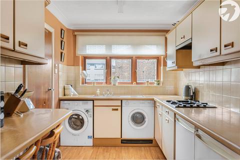 34 Milestone Road, Dartford, DA2 6DN