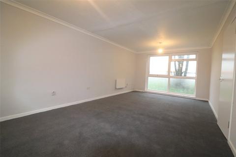 2 bedroom flat for sale, Wessex Drive, Erith, DA8