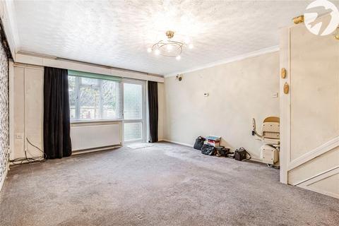 3 bedroom semi-detached house for sale, Eglinton Road, Swanscombe, Kent, DA10