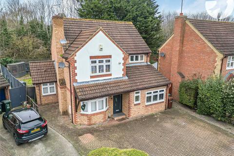 5 bedroom detached house for sale, Dawes Close, Greenhithe, Kent, DA9