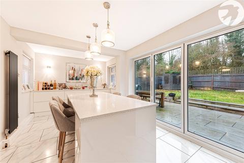 5 bedroom detached house for sale, Dawes Close, Greenhithe, Kent, DA9