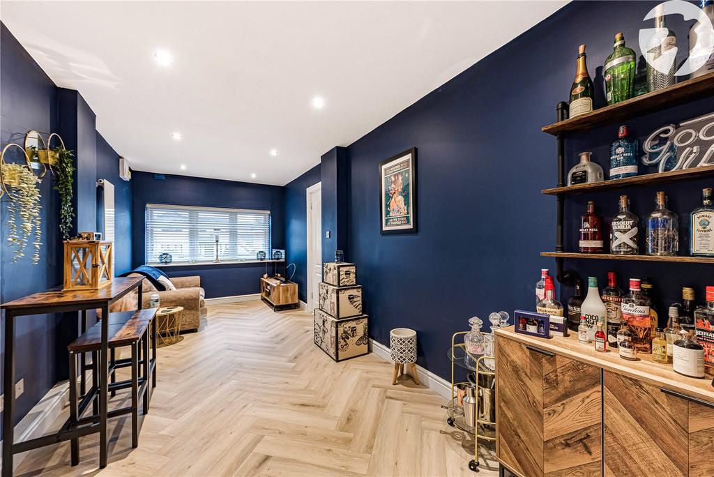 Reception2/Bed5