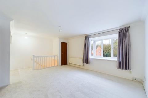 2 bedroom maisonette for sale, Millstream Close, Hitchin, SG4