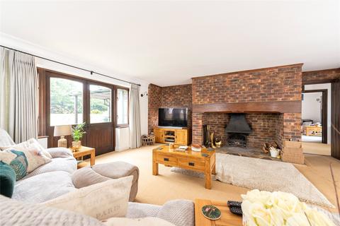 5 bedroom detached house for sale, Higham Cross Road, Hanslope, Milton Keynes, Buckinghamshire, MK19