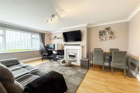 2 bedroom apartment for sale, Fitzroy Court, St. Marys Close, Littlehampton, West Sussex