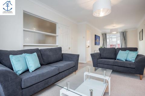 undefined, SL6 Grafton Close 20
