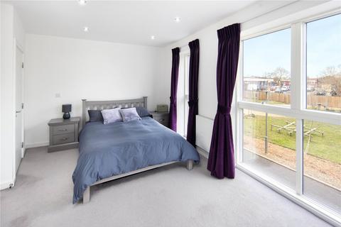 3 bedroom flat for sale, Prospect Row, Stratford, London, E15