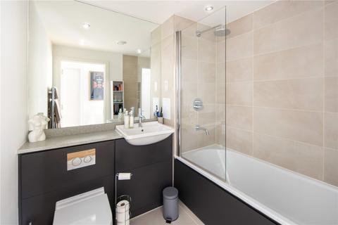 3 bedroom flat for sale, Prospect Row, Stratford, London, E15