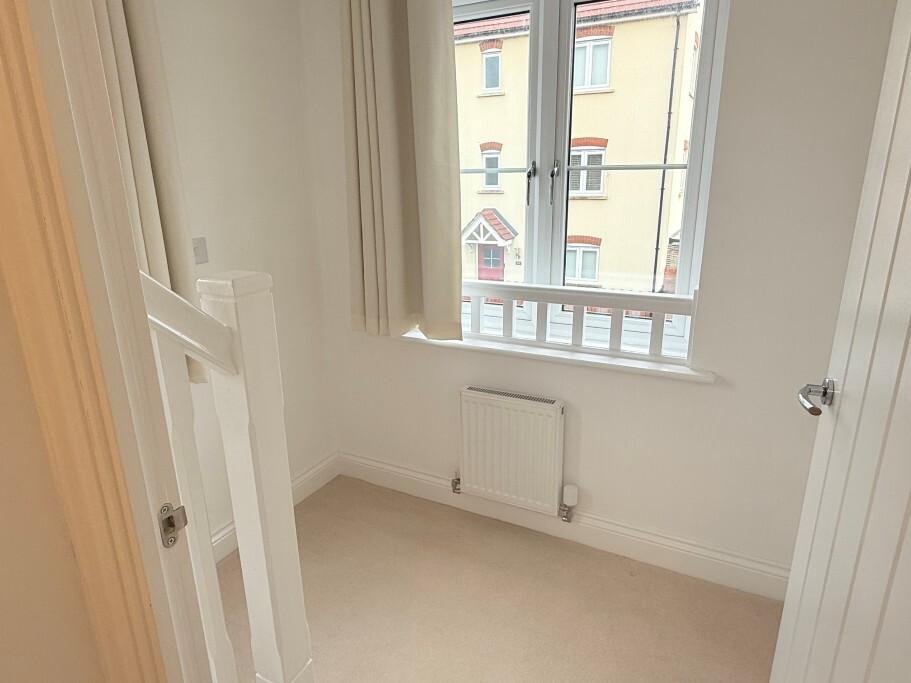 Access To Bedroom 1
