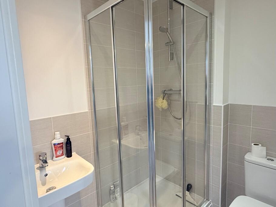 Bed 2 En-Suite