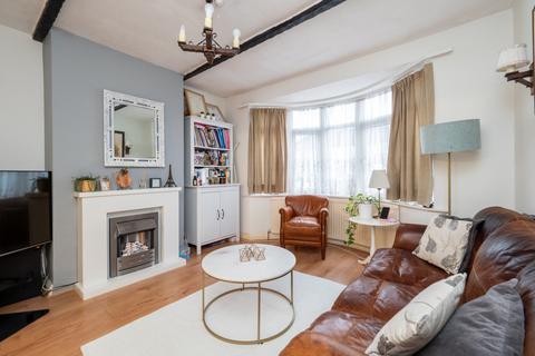 56 Walton Avenue, Sutton, SM3 9UB
