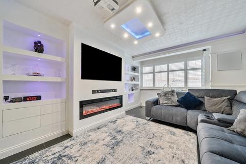 4 bedroom terraced house for sale, Greenwood Road, Mitcham CR4