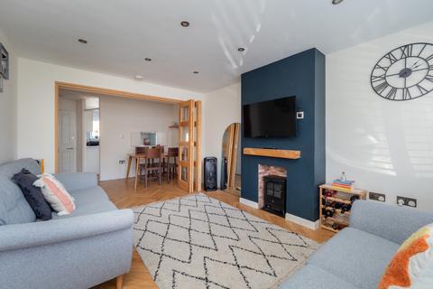 138 Epsom Road, Sutton, SM3 9ES