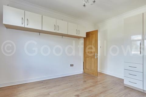 1 bedroom maisonette to rent, Willow Walk, Sutton SM3