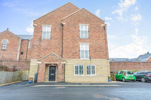 2 bedroom apartment to rent, The Moorings, Preston PR3