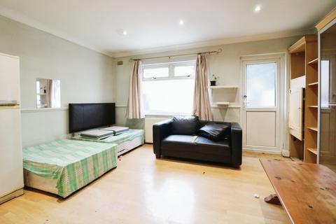 undefined, Ingleby Road, Ilford IG1