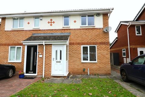 3 bedroom semi-detached house for sale, Ellesmere Port, Ellesmere Port CH65