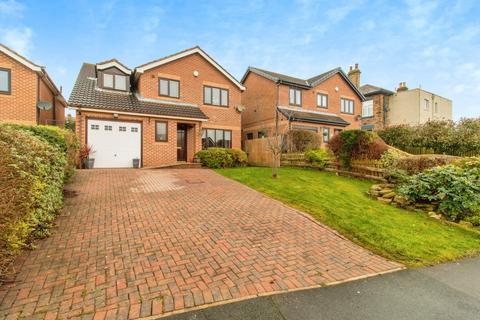 5 bedroom detached house for sale, Upper Green Drive, Wakefield WF3