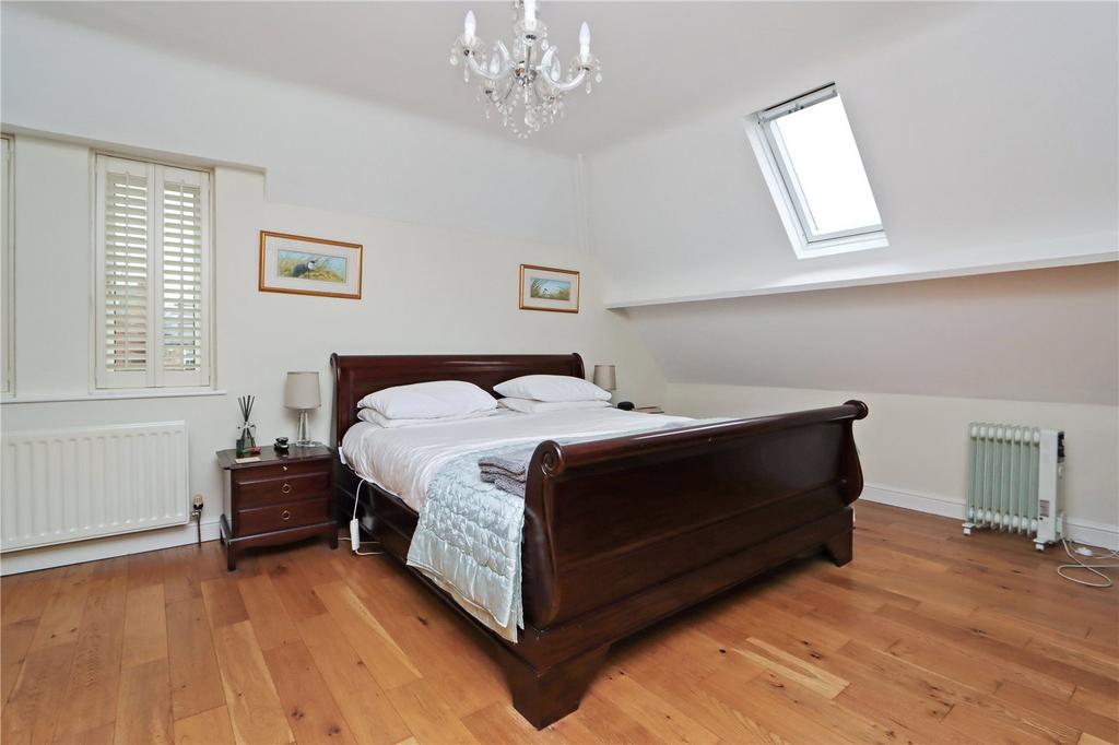 Bedroom 1 Pic 1