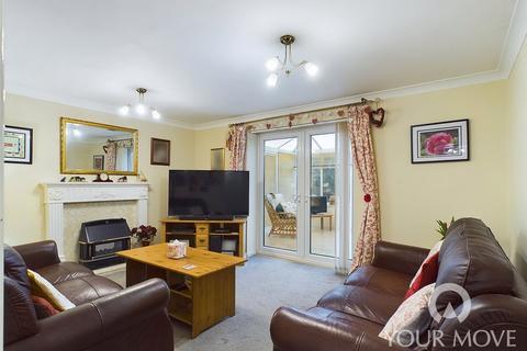 39 Thorn Tree Drive, Crewe, CW1 4UA