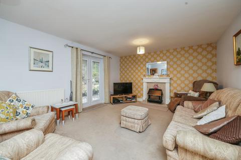 3 bedroom bungalow for sale, Clanranald Place, Stirlingshire FK1