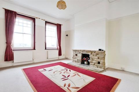 2 bedroom flat to rent, St. Matthews Gardens, East Sussex TN38