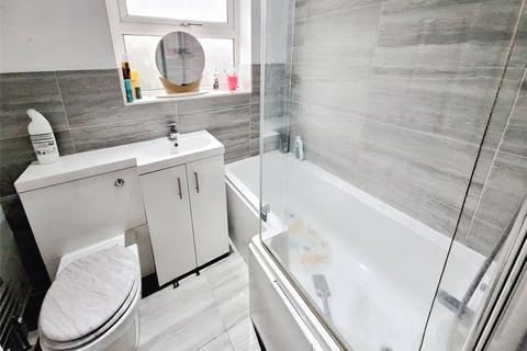 12 Tulliver Road, Nuneaton, CV10 7AL