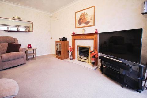 2 bedroom bungalow for sale, Chegworth Gardens, Sittingbourne ME10