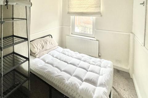 31 Frederick Street, Wombwell, Barnsley, S73 8JY