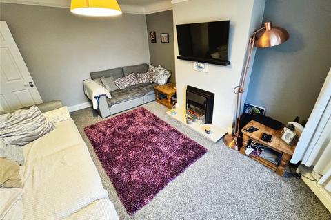 3 bedroom semi-detached house to rent, Maple Road, Manchester M27