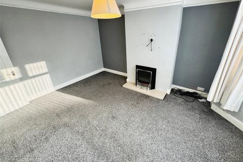 3 bedroom semi-detached house to rent, Maple Road, Manchester M27