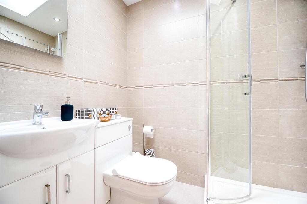 Shower Room.jpg