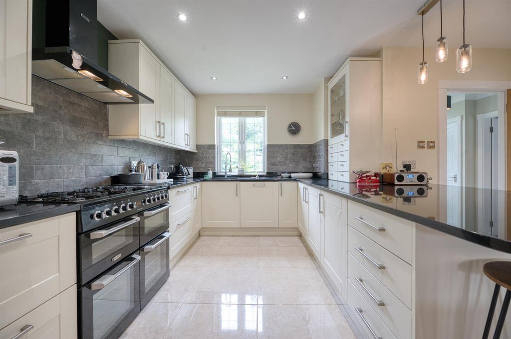 Kitchen  .jpg