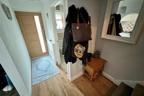 14 Badger Close, Shirley, Solihull, B90 4HR