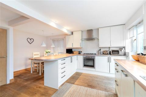 16 Birch Cliff, Baildon, Shipley, BD17 5TR