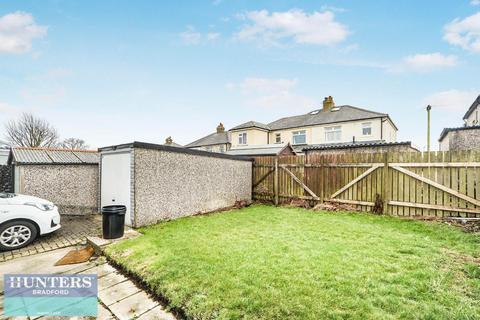 2 bedroom detached bungalow for sale, Back Lane Queensbury, Bradford, West Yorkshire, BD13 1HB