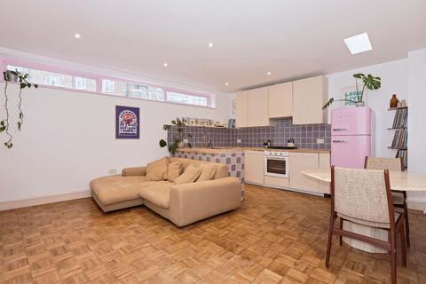 1 bedroom bungalow for sale, Brunswick Place, Hove