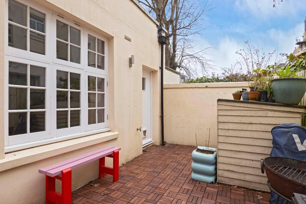 Brunswick Place 18.jpg