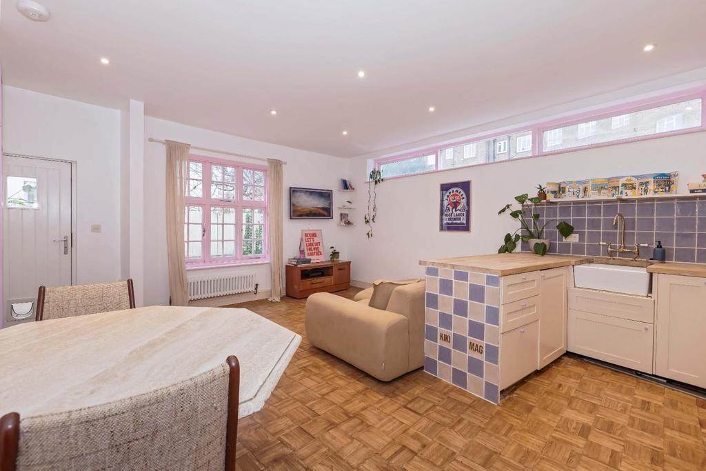 Brunswick Place 9.jpg