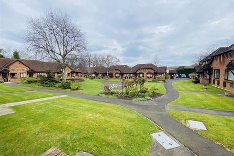 2 bedroom semi-detached bungalow for sale, Linden Glade, Halesowen B63