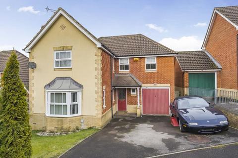 4 bedroom detached house for sale, Tilehurst,  Berkshire,  RG31