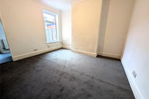 3 bedroom terraced house to rent, Sydney Road, Hampshire SO15