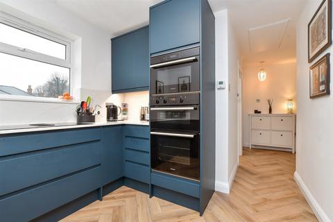 15 Rosebery Avenue, Epsom, KT17 4LB