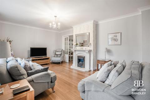 3 bedroom house for sale, Burrow Road, Chigwell