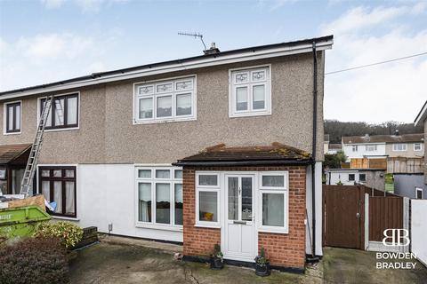 167 Burrow Road, Chigwell, IG7 4NF
