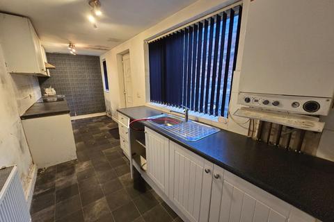 2 bedroom terraced house for sale, Elm Street, Bury BL9